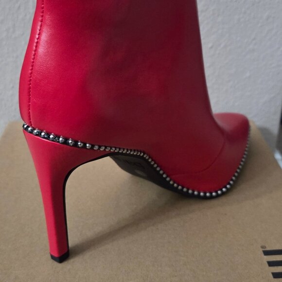 NWT Bar III Briget Embelished Ankle Boots 5.5.M - Picture 6 of 11
